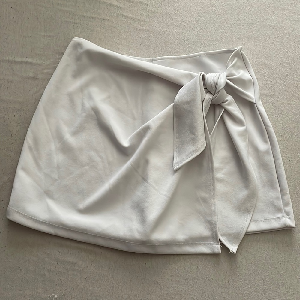 White tie waist skort Boutique